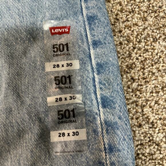 LEVI'S Women's 501 Original Fit Jeans Size 28X30 In Lane Change - Picture 9 of 16